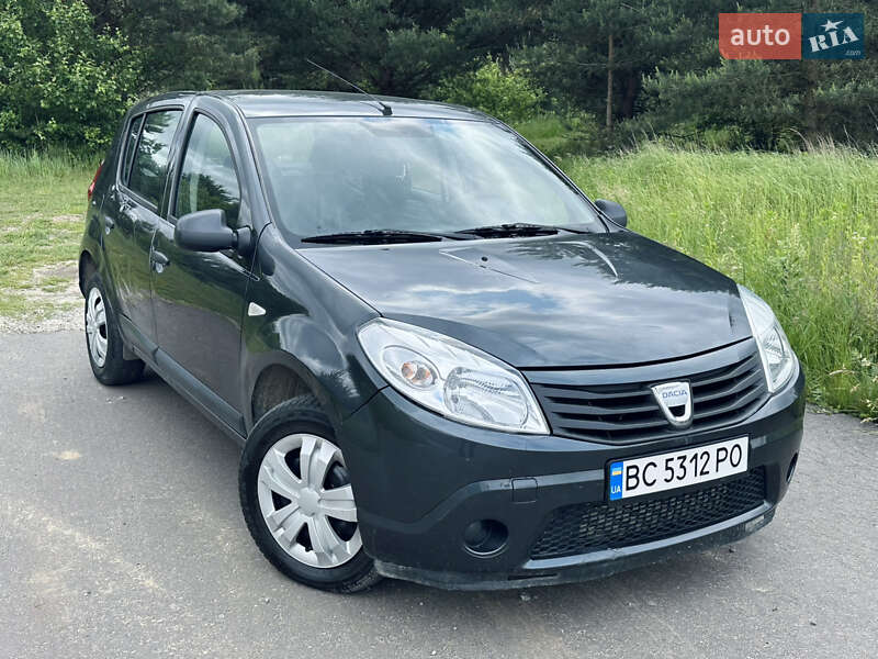 Dacia Sandero 2010