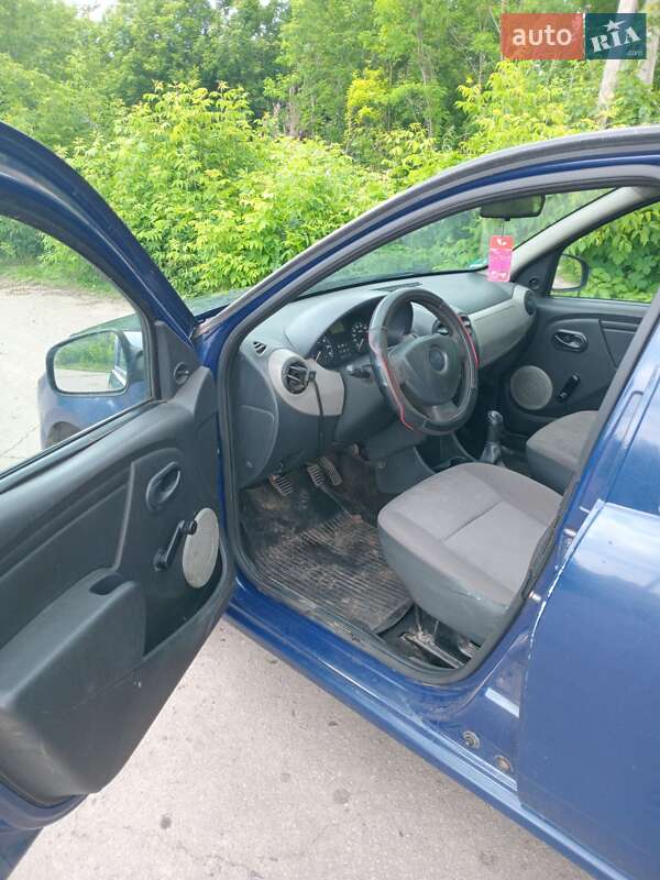 Хетчбек Dacia Sandero 2009 в Талалаївці