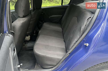 Хэтчбек Dacia Sandero 2009 в 