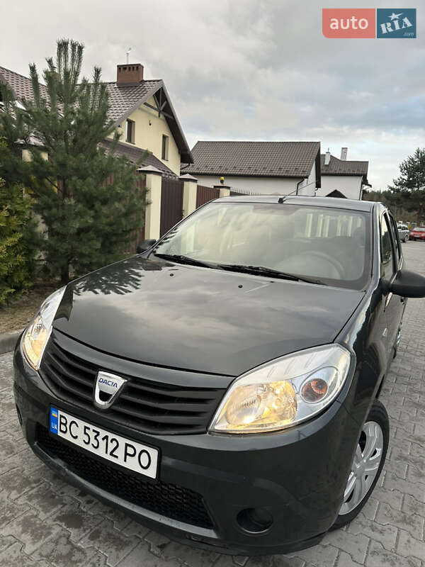 Dacia Sandero 2010