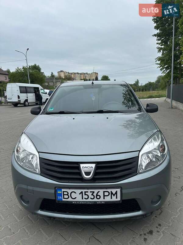 Dacia Sandero 2009
