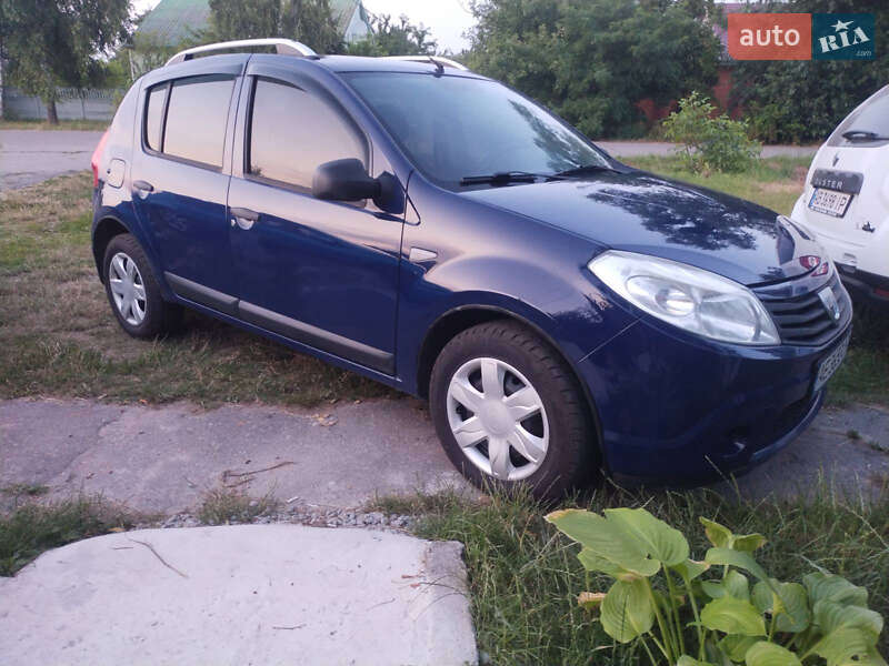 Dacia Sandero 2009