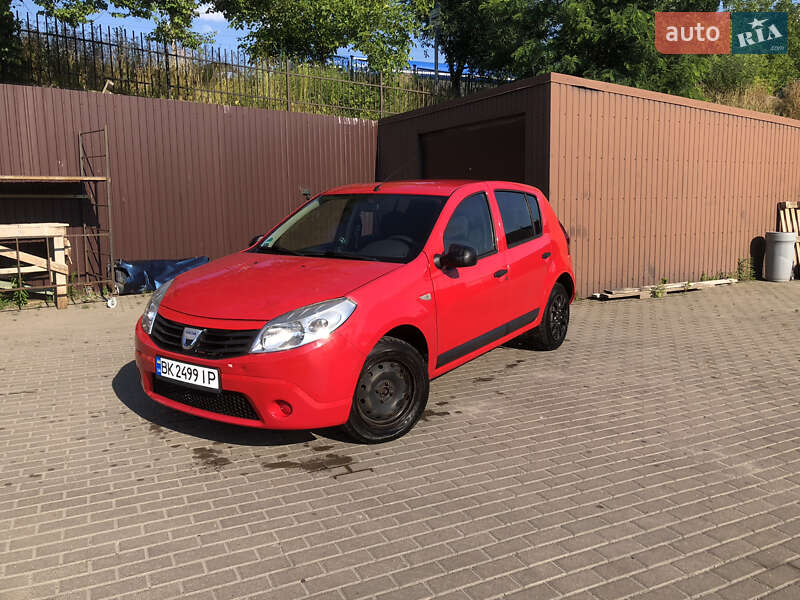 Dacia Sandero 2009