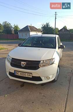 Хэтчбек Dacia Sandero 2013 в Глухове
