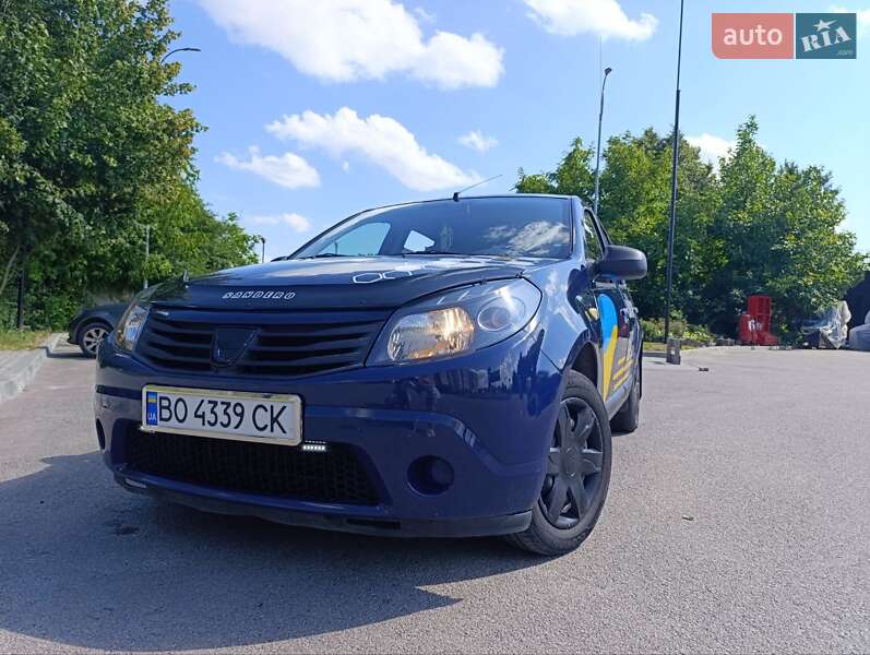 Хетчбек Dacia Sandero 2009 в Тернополі