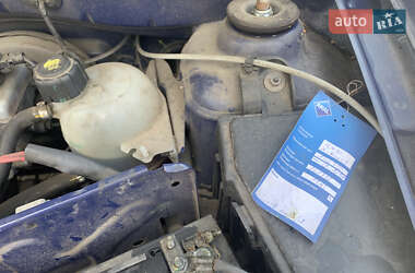 Хэтчбек Dacia Sandero 2009 в 