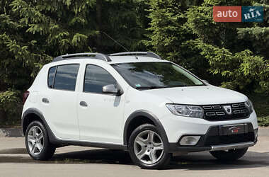 Хетчбек Dacia Sandero 2019 в Тернополі