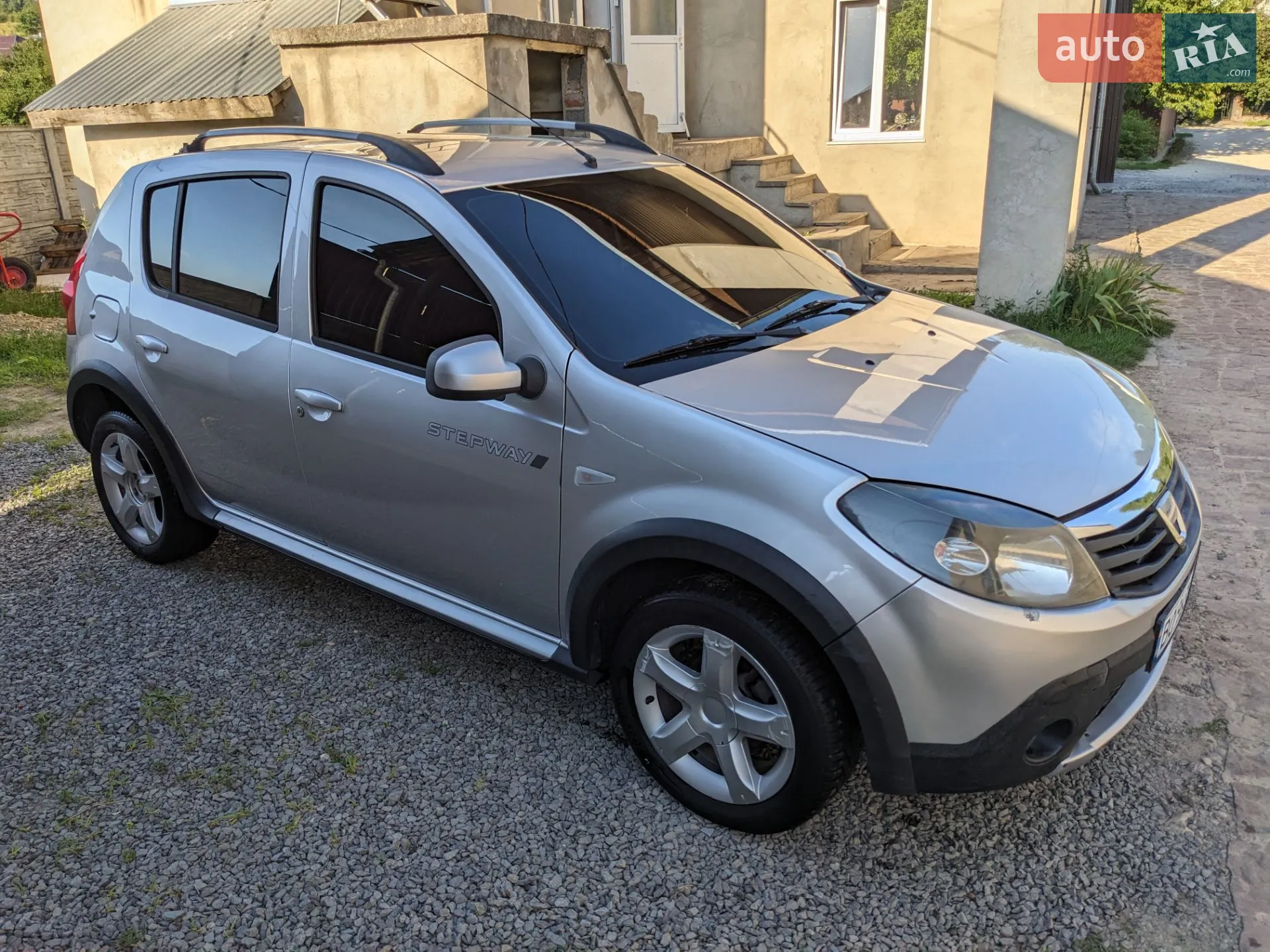 2010 Dacia Sandero - мініатюра 6