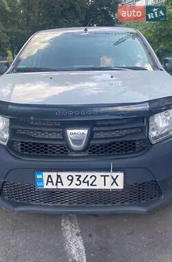 Хэтчбек Dacia Sandero 2013 в Киеве