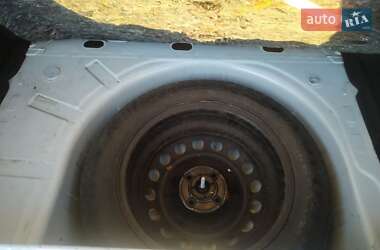 Хэтчбек Dacia Sandero 2013 в Хмельницком