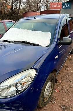 Хэтчбек Dacia Sandero 2009 в Конотопе