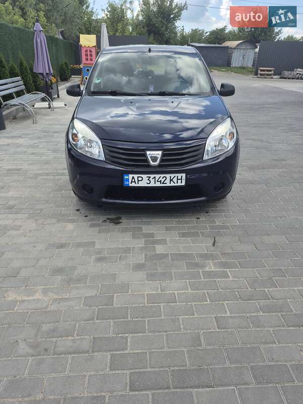 Хэтчбек Dacia Sandero 2011 в Фастове фото Хэтчбек Dacia Sandero 2011 в Фастове