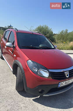Хэтчбек Dacia Sandero 2010 в Шептицькому