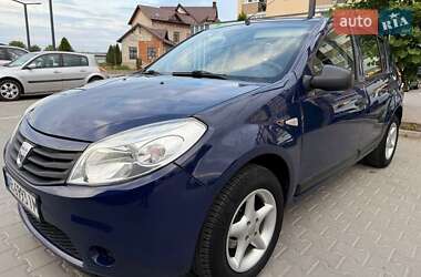 Хетчбек Dacia Sandero 2009 в Вінниці
