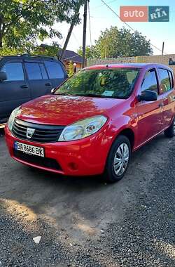 Хетчбек Dacia Sandero 2009 в Новомиргороді