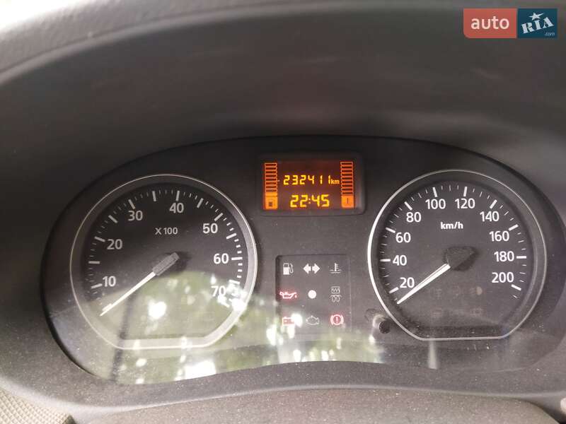 Хэтчбек Dacia Sandero 2009 в Ивано-Франковске