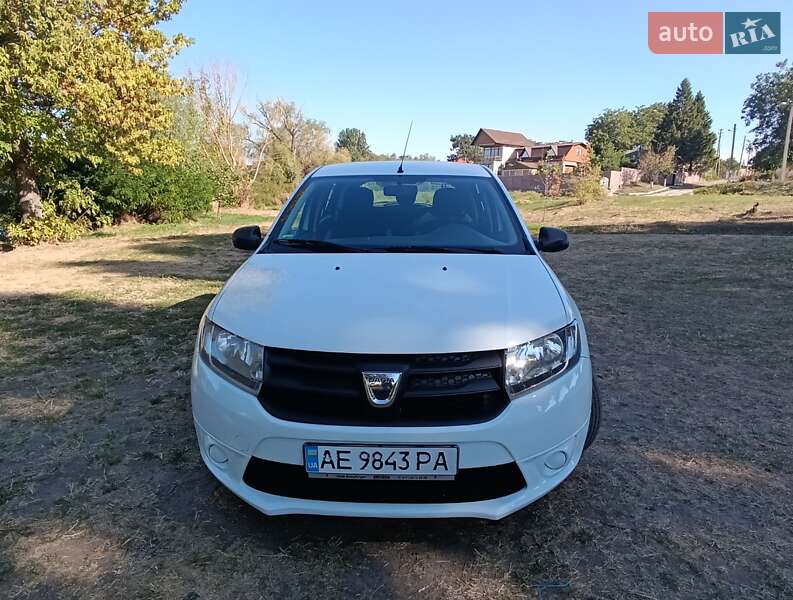 Хетчбек Dacia Sandero 2013 в Верхньодніпровську
