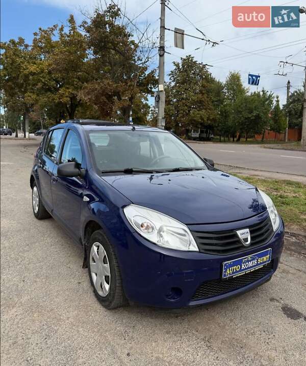 Хэтчбек Dacia Sandero 2009 в Сумах