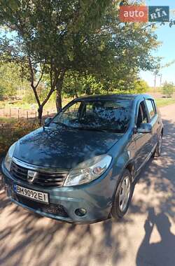 Хетчбек Dacia Sandero 2009 в Конотопі