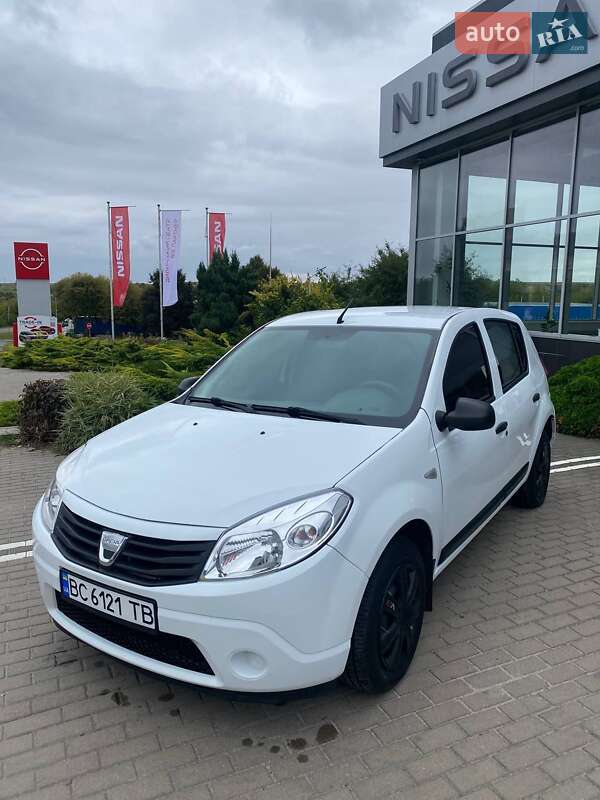 Dacia Sandero 2010