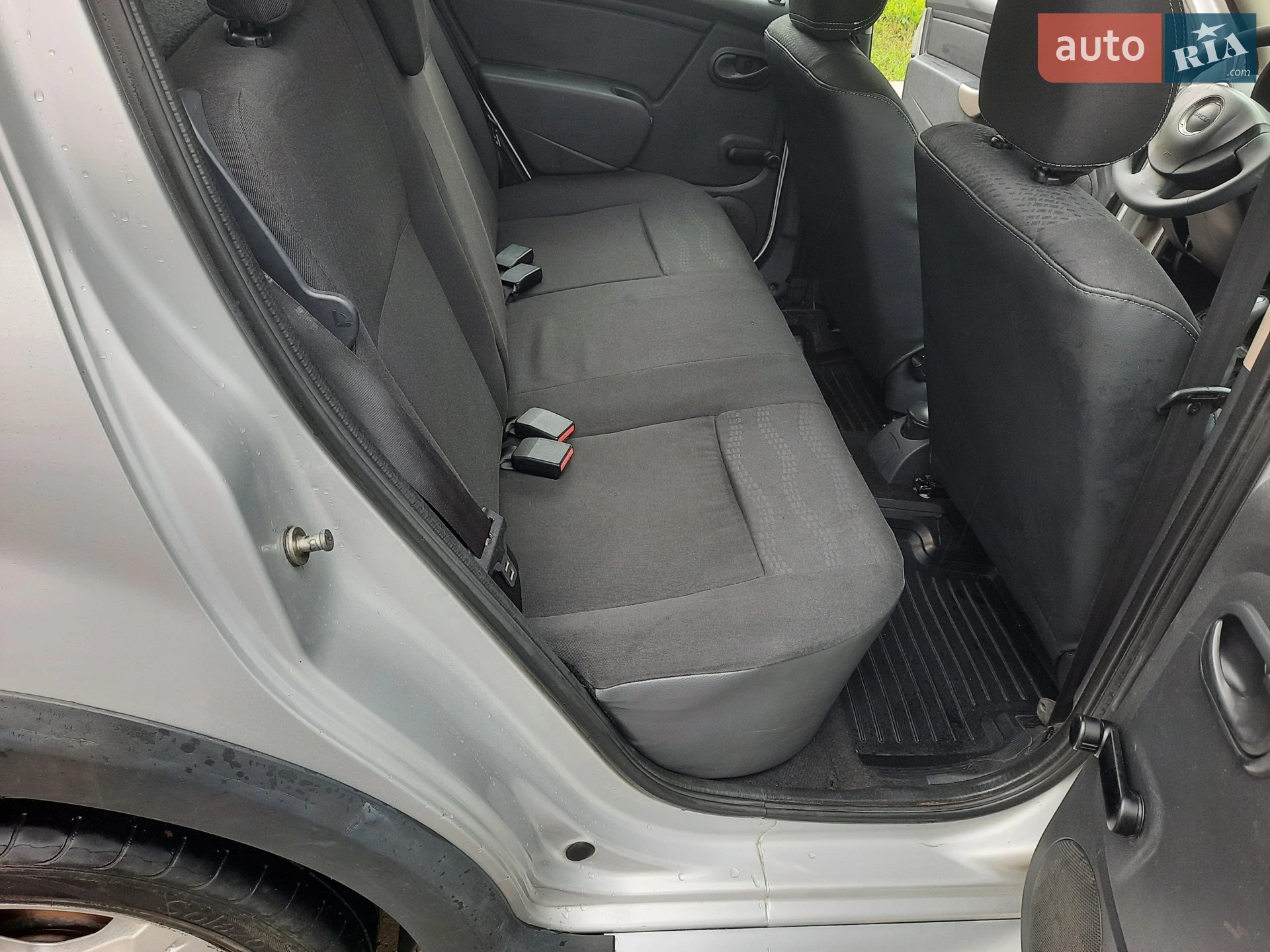2011 Dacia Sandero - мініатюра 11