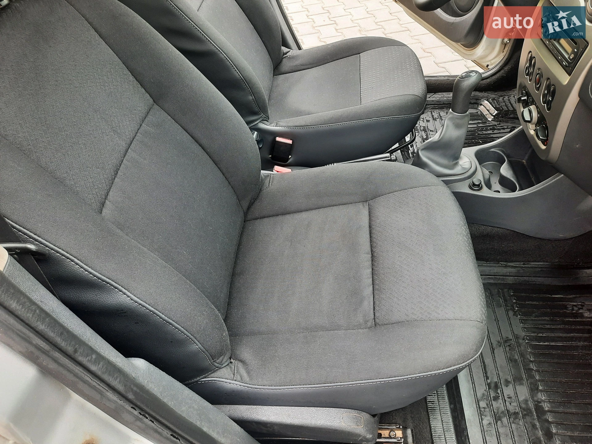 2011 Dacia Sandero - мініатюра 13