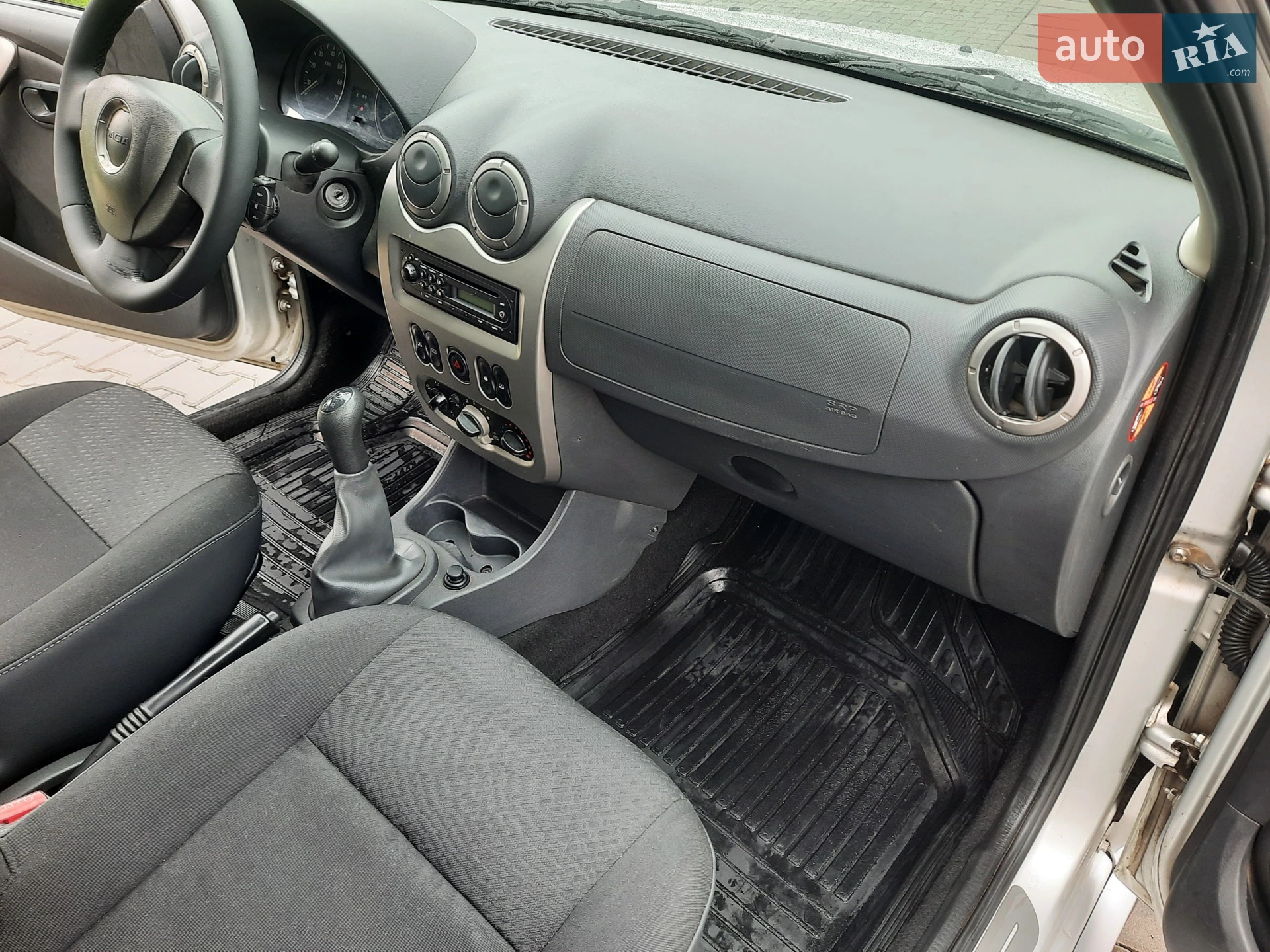 2011 Dacia Sandero - мініатюра 14
