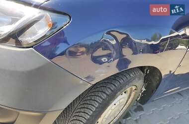 Хетчбек Dacia Sandero 2015 в  фото 9 Хетчбек Dacia Sandero 2015 в