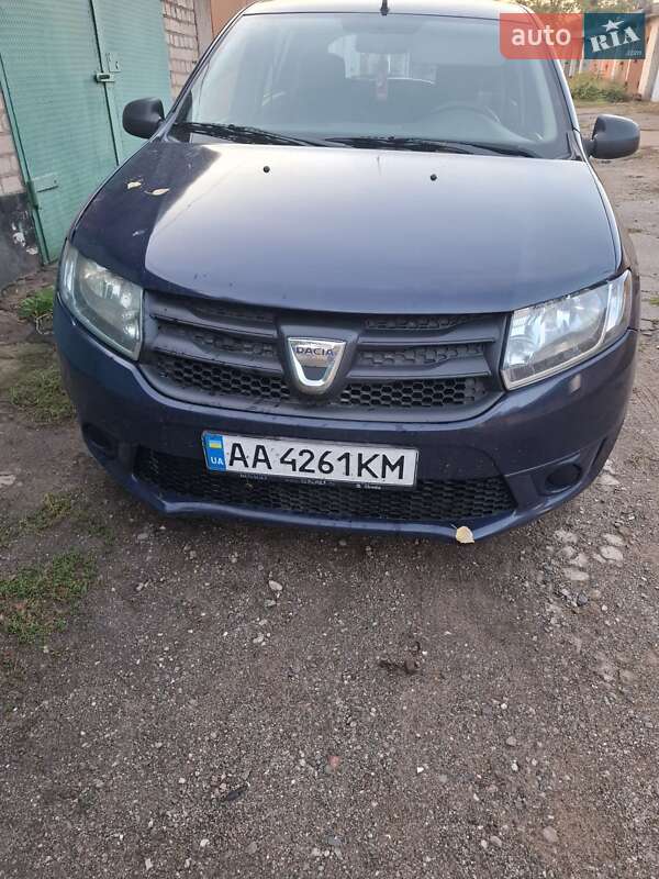 Dacia Sandero 2013