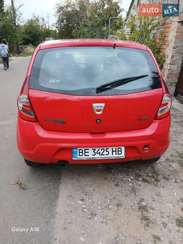 Хетчбек Dacia Sandero 2009 в Миколаєві фото 2 Хетчбек Dacia Sandero 2009 в Миколаєві