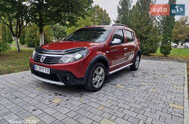 Хэтчбек Dacia Sandero 2012 в Тернополе