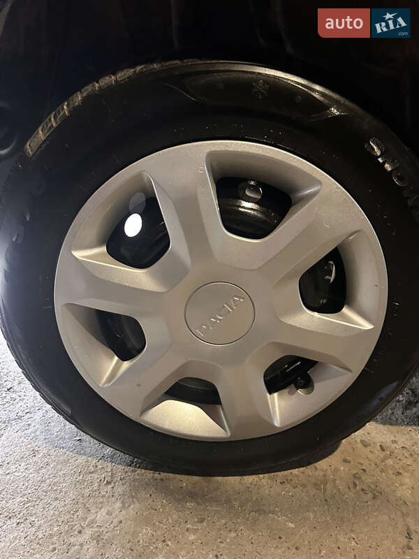 Хетчбек Dacia Sandero 2009 в Коломиї