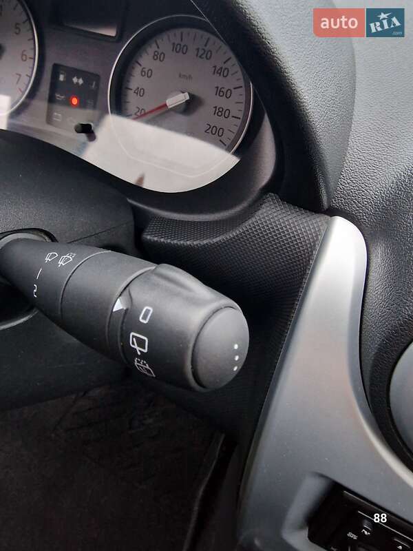 Внедорожник / Кроссовер Dacia Sandero 2009 в Полтаве