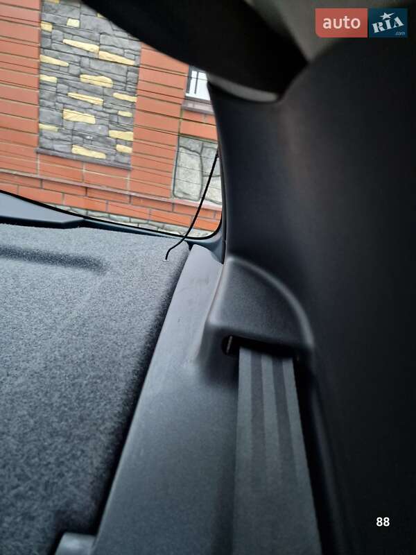 Внедорожник / Кроссовер Dacia Sandero 2009 в Полтаве