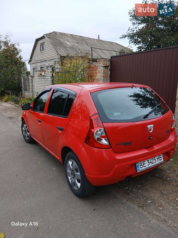 Хетчбек Dacia Sandero 2009 в Миколаєві фото 4 Хетчбек Dacia Sandero 2009 в Миколаєві