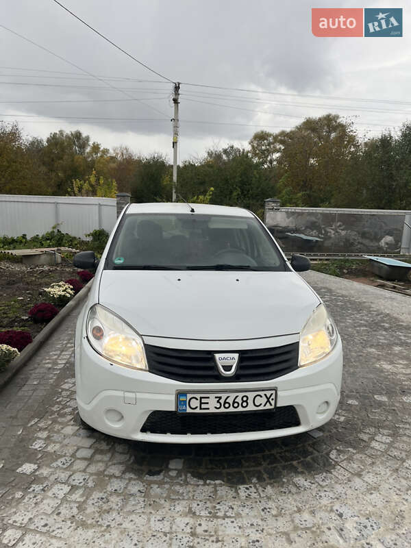 Хетчбек Dacia Sandero 2009 в Кіцмані
