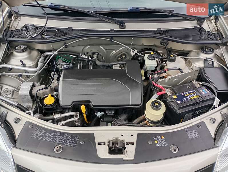 Хэтчбек Dacia Sandero 2009 в Калиновке фото 17 Хэтчбек Dacia Sandero 2009 в Калиновке