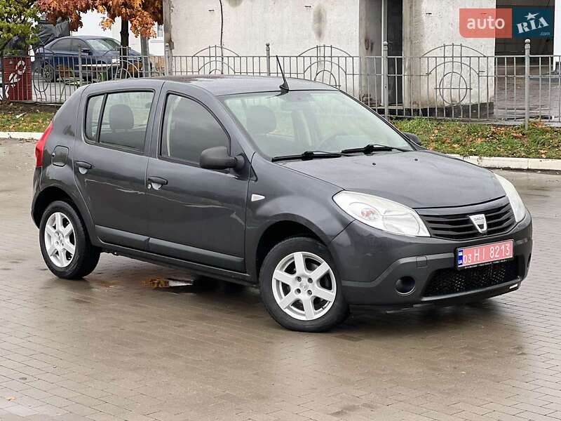 Хетчбек Dacia Sandero 2009 в Сумах фото 20 Хетчбек Dacia Sandero 2009 в Сумах