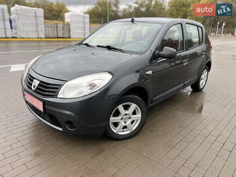 Хетчбек Dacia Sandero 2009 в Сумах фото 27 Хетчбек Dacia Sandero 2009 в Сумах