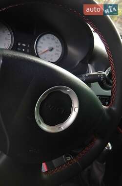 Хетчбек Dacia Sandero 2009 в  фото 14 Хетчбек Dacia Sandero 2009 в