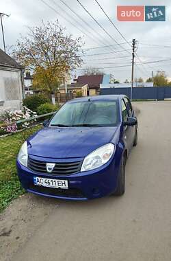 Хэтчбек Dacia Sandero 2009 в Луцке