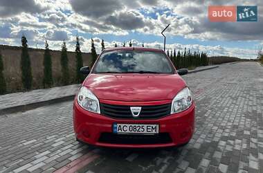 Хэтчбек Dacia Sandero 2009 в Луцке Хэтчбек Dacia Sandero 2009 в Луцке