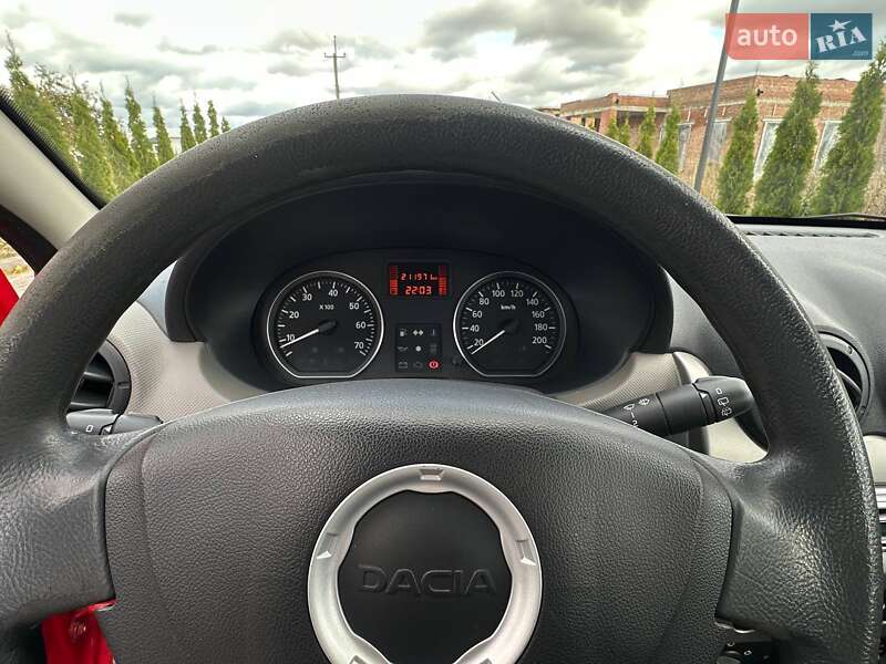 Хэтчбек Dacia Sandero 2009 в Луцке фото 18 Хэтчбек Dacia Sandero 2009 в Луцке