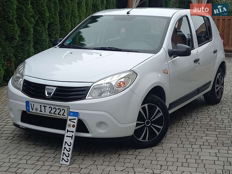 Хэтчбек Dacia Sandero 2009 в Самборе фото 6 Хэтчбек Dacia Sandero 2009 в Самборе