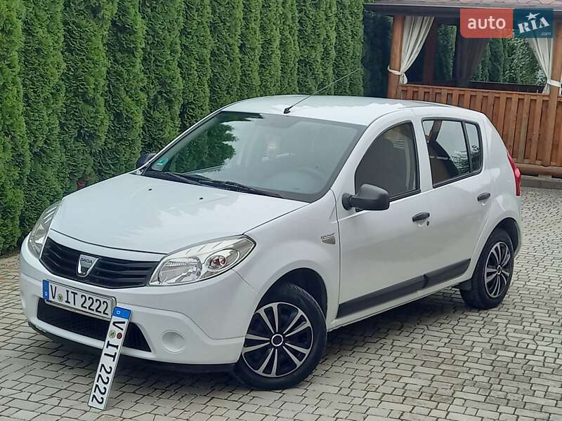 Хэтчбек Dacia Sandero 2009 в Самборе фото 16 Хэтчбек Dacia Sandero 2009 в Самборе