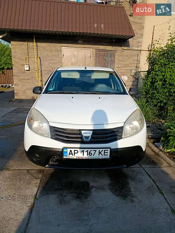 Хетчбек Dacia Sandero 2009 в Запоріжжі фото 5 Хетчбек Dacia Sandero 2009 в Запоріжжі