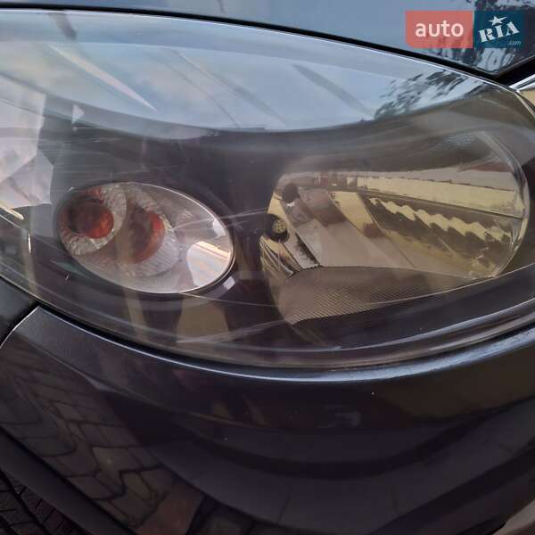 Хетчбек Dacia Sandero 2011 в Івано-Франківську