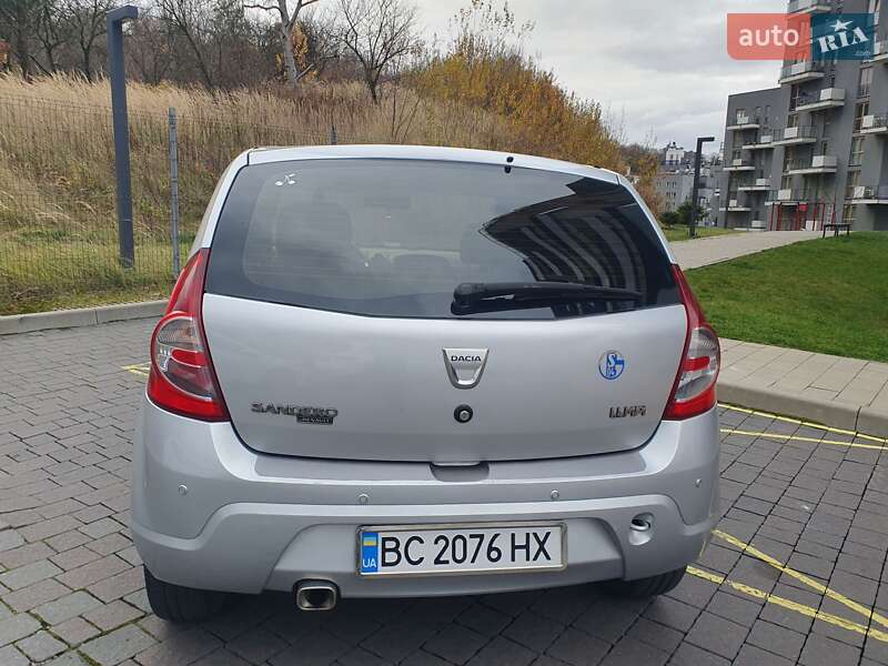 Хэтчбек Dacia Sandero 2009 в Львове фото 9 Хэтчбек Dacia Sandero 2009 в Львове