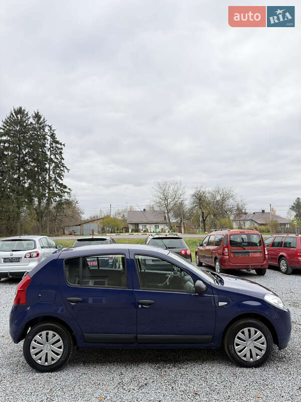 Хетчбек Dacia Sandero 2009 в Луцьку фото 15 Хетчбек Dacia Sandero 2009 в Луцьку
