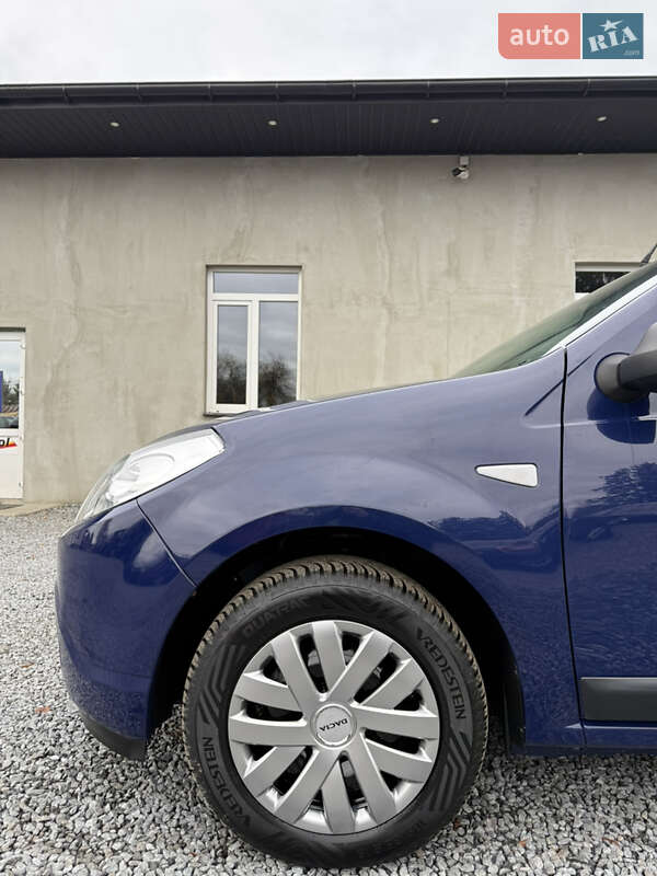 Хетчбек Dacia Sandero 2009 в Луцьку фото 49 Хетчбек Dacia Sandero 2009 в Луцьку
